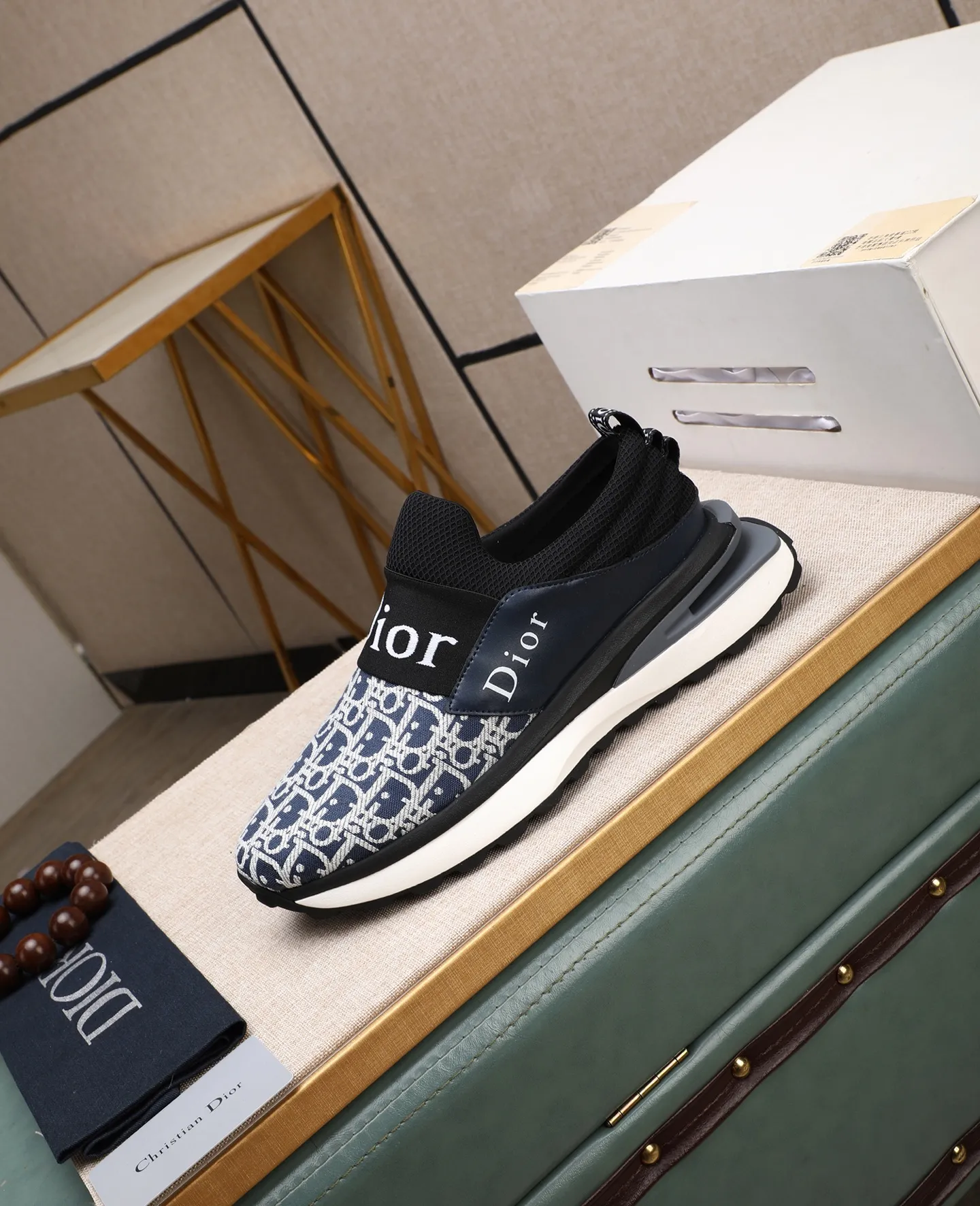 Men's men's shoes💰460 🌹🌹[Dior] 2025 latest model🙈original replica! 👟👟👟You can go to the top-notch workmanship. The upper is made of Italian 🇮🇹imported cowhide. The mesh lining is suitable for travel. The original replica outsole makes it suitable for all kinds of travel, showing low-key luxury. Let quality speak for itself. Color: Size: 38-44